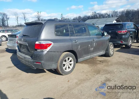 2011 Toyota Highlander Base V6 from USA, damaged, VIN 5TDBK3EH8BS057968